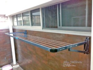Slim Foldown in open position. Colour: Iron Grey