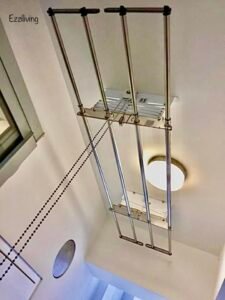 Ez Lift Extendable in extended position for the pole assembly.